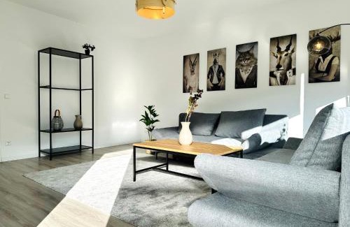 Wolfsburg Apartamento | Großzügige Wohnung - 6 Personen-3 Schlafzimmer- Parkplatz- Waschmaschine-2 Balkone