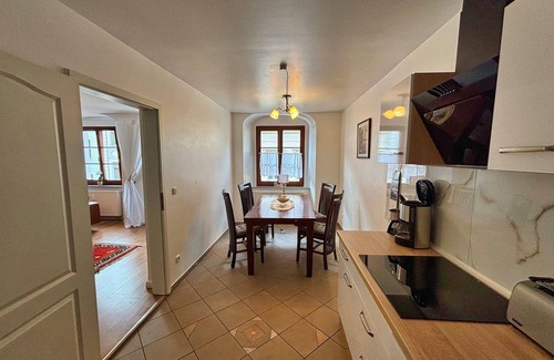Goerlitz Apartamento | Großzügige Wohnung in der Altstadt mit Balkon