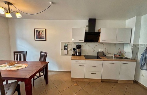 Goerlitz Apartamento | Großzügige Wohnung in der Altstadt mit Balkon