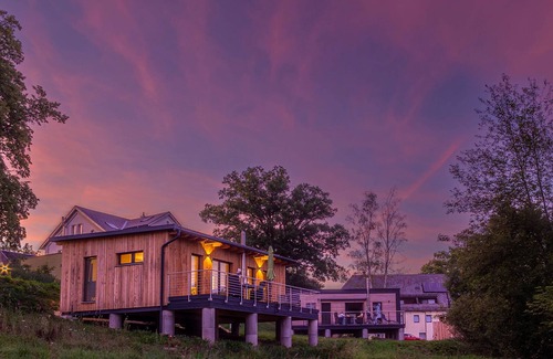 Bad Alexandersbad Apartamento | Großzügiges Ferienhaus für bis zu Zwei Personen mit Sauna zur Alleinigen Nutzung