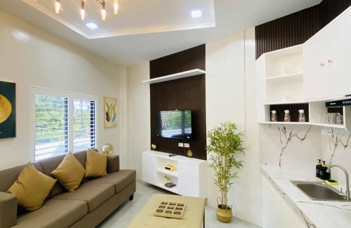 Manoc-Manoc Hotel | Grospe Resort Boracay