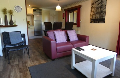 Marum Chalet De Esquí | Grote houten chalet te huur