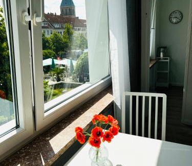 Stadtmitte/Neustadt Apartamento | Grothes City Apartment am Rathaus