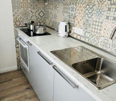 Stadtmitte/Neustadt Apartamento | Grothes City Apartment am Rathaus