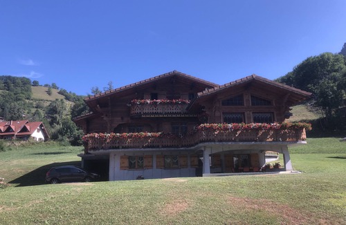 Bernex Apartamento | Apartamento en planta baja en alquiler en Bernex para 5 personas