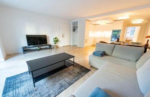 Enge Apartamento | Ground floor apartment - Peaceful living in the city of Zürich