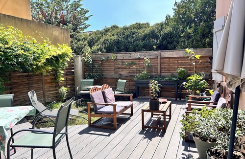 Arles Apartamento | Ground-floor apartment, terrace, 15-minute walk from Arles town center