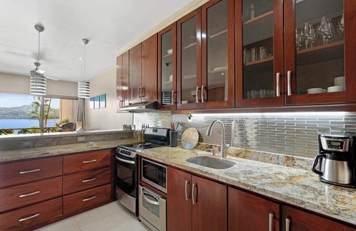 Playa Flamingo Apartamento | Ground-Floor Condo Near Beach & Marina by SPCR