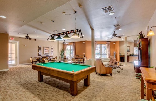 Park Place Apartamento | GROUND FLOOR condo STEPS AWAY from pool & spa!! condo