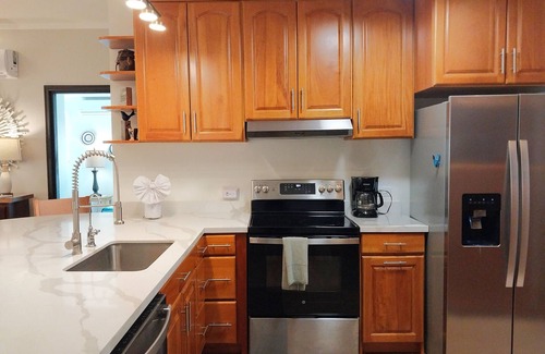 Potrero Condominio | Ground-Floor Condo w/ Pool, Walk to Potrero Beach - Surfside Tower 101