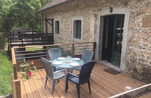 Lafarre Casa | Casa-Baño Privado-Familiar-Vista al Jardín-Gite Béalière