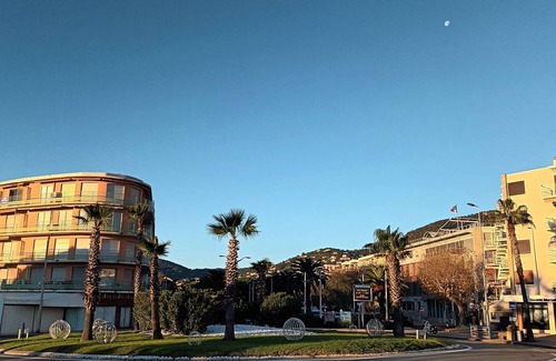 Cavaliere Apartamento | ¡Apartamento para 4 personas con jardín, cerca de la playa de Cavalaire!