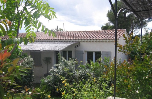 Pujaut Casa | Ground floor house with swimming pool, 8km from Avignon