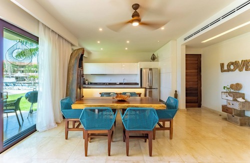 Puerto Aventuras Apartamento | Luxury Getaway! Marina View, Ground Floor, 3 bedrooms and Gym