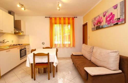 Rovinj Apartamento | Retiro en planta baja con barbacoa