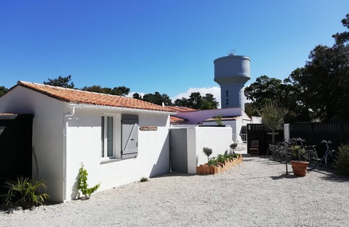 Rivedoux-Plage Cabaña | Estudio en planta baja, calma del bosque de pinos, patio privado, orientación sur, piscina