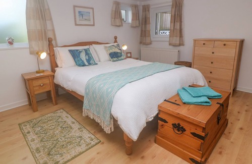 Porthcurno Apartamento | GROUND FLOOR THE HAYLOFT, family friendly, with a garden in Sennen