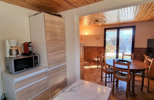 Saint-Michel-de-Chaillol Casa | Apartamento acogedor para 4 personas con jardín privado, cerca del telesilla y parking privado
