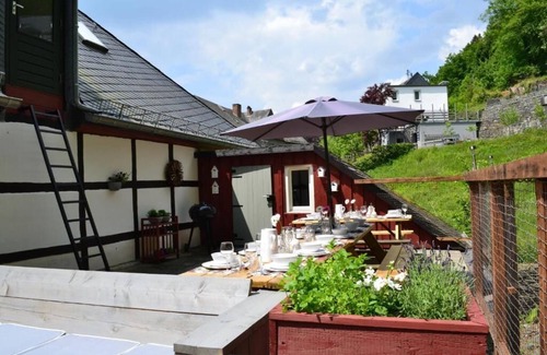 Monschau Apartamento | Group accommodation Villa Rur in Monschau
