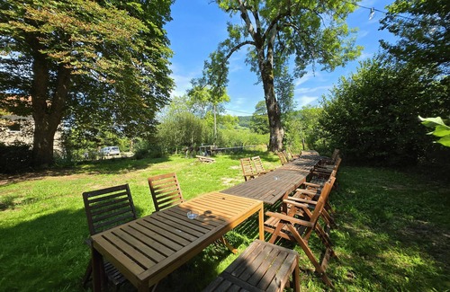 Lavoine Casa | Group estate near Lyon for 34 people