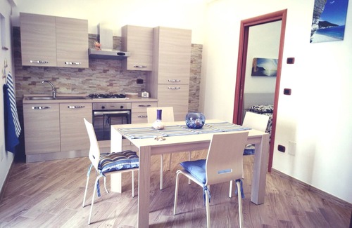 Monte Sant'Angelo Condominio | Grupo de vacaciones en pequeñas casas en el centro histórico.