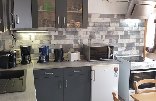 Bad Sachsa Casa | 7 dormitorios, 3 baños, aseo de invitados, sala de estar y cocina / comedor en 3 plantas.