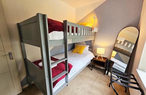 Banbury Apartamento | Group Stay with 3 Parking Spaces