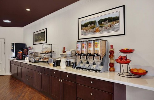 Torrance Casa | Group Vacay! Four Modern Units, Pool, Hot tub, Parking