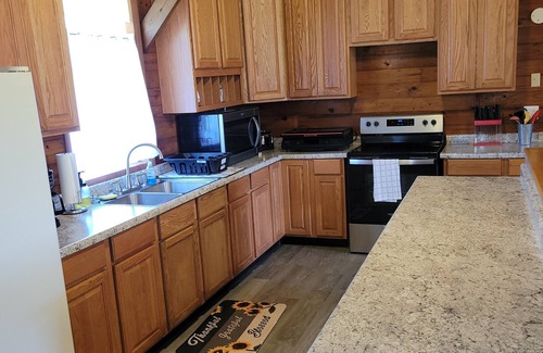 Oak Harbor Casa | Groups,families,fisherman friendly gatherings lake close by and boating parking