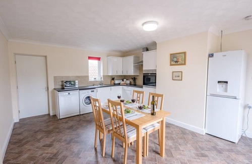 Woodbridge Apartamento | Grove Farm Bungalow and Annexe, Dallinghoo