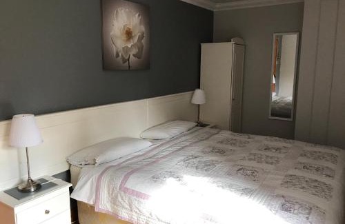Monaghan Cama Y Desayuno | Grove Lodge B&B