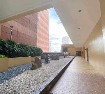 Ermita Apartamento | GRS Staycation 2024
