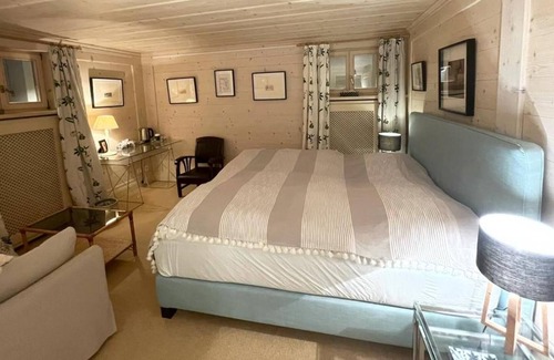 Rougemont Apartamento | Gstaad , Switzerland skiing from exclusive Rougemont chalet apartment,