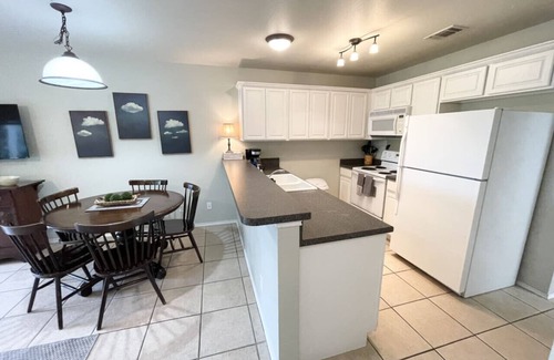 New Braunfels Condominio | ¡Fin de semana disponible del Día del Trabajo! 2BDR / 2BTH!