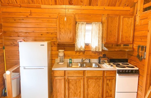 New Braunfels Cabina | Guadalupe River Lofted Cabin