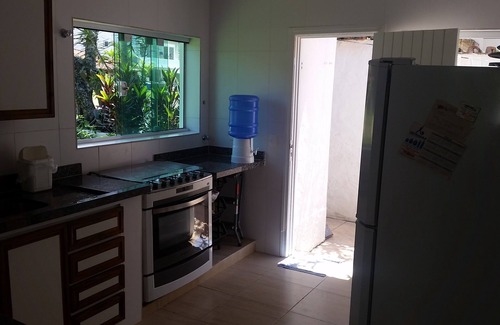 Guaeca Casa | Guaecá playa, en el campo, casi de pie en la arena con vistas al mar