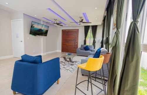 Santa Ana Casa | Guanaco House, Hot water, Wifi, Air conditioning