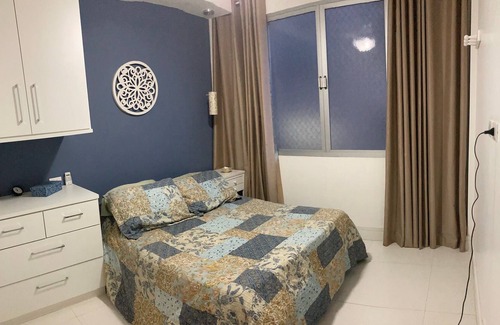 Centro Apartamento | Guarapari Centro - Praia das Castanheiras Beach Front Air Conditioning and Wi-Fi