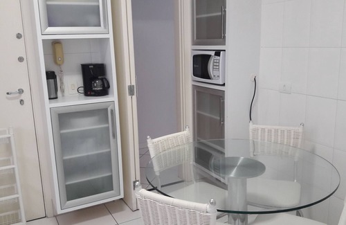 Vila Maia Apartamento | Guarujá - 3 dorm. en Pitangueiras, Wi-Fi, 2 plazas de garaje, capacidad para 10 personas