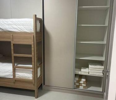 Tombo Apartamento | Guarujá - Tombo - Pé na Areia