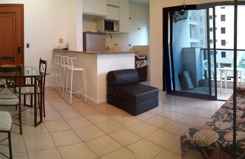 Pitangueiras Apartamento | Guaruja Pitangueiras 2 camas / suite - Flat Capitania Varan - Aire acondicionado