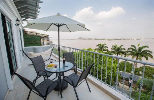 Las Penas Apartamento | Guayaquil, Apartamentos en Barrio Las Peñas, LA ROSA DEL RIO Exclusividad, Hermosa Vista, Descanso y Turismo