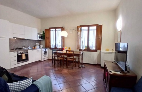 San Lorenzo Apartamento | Guelfa56: encantador apartamento con aire acondicionado en el centro