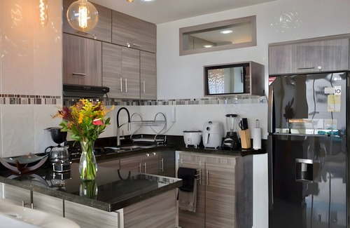 Cartagena District Apartamento | Guest-friendly 2BR Apt with perfect location