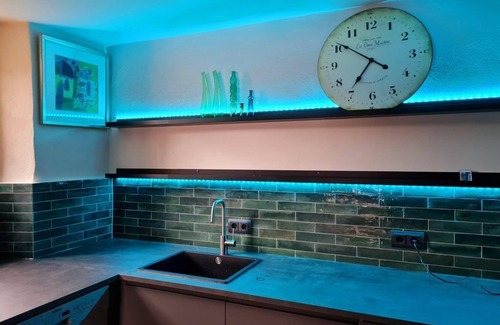 Vendersheim Apartamento | Guest.Haus im Fachwerk - ÜB Apartment /Bathroom&Bedroom, Kitchen, Dining room
