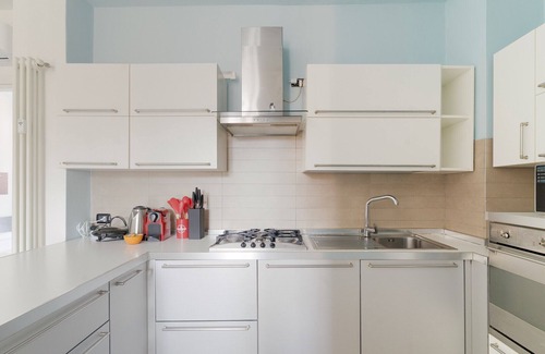 Ripamonti Corvetto Apartamento | Guest Host Milan- Brenta M3 Balcony Apt