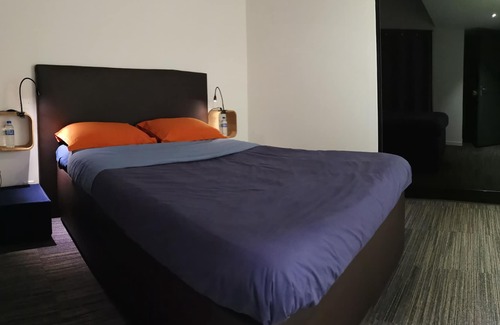 Pimbo Cama Y Desayuno | Casa de huéspedes 1 en un remanso de paz.
