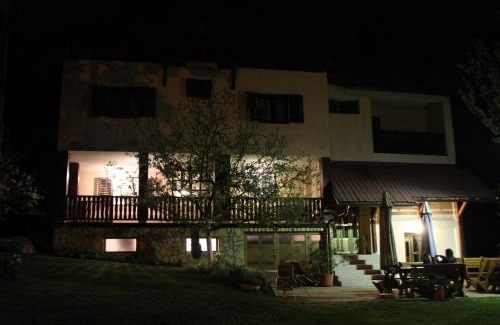 Kremna Casa | Guest House 3M