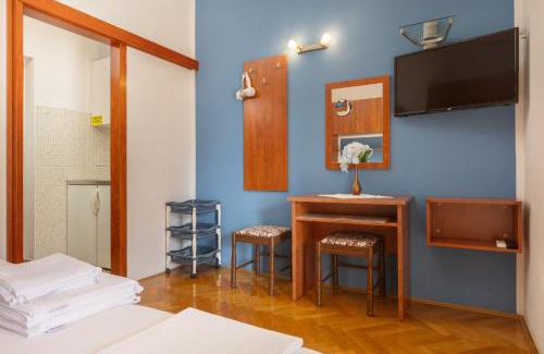 Bidol Casa | Guest House Damir