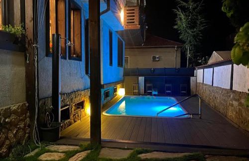 Dobrinishte Casa | Guest house Elit